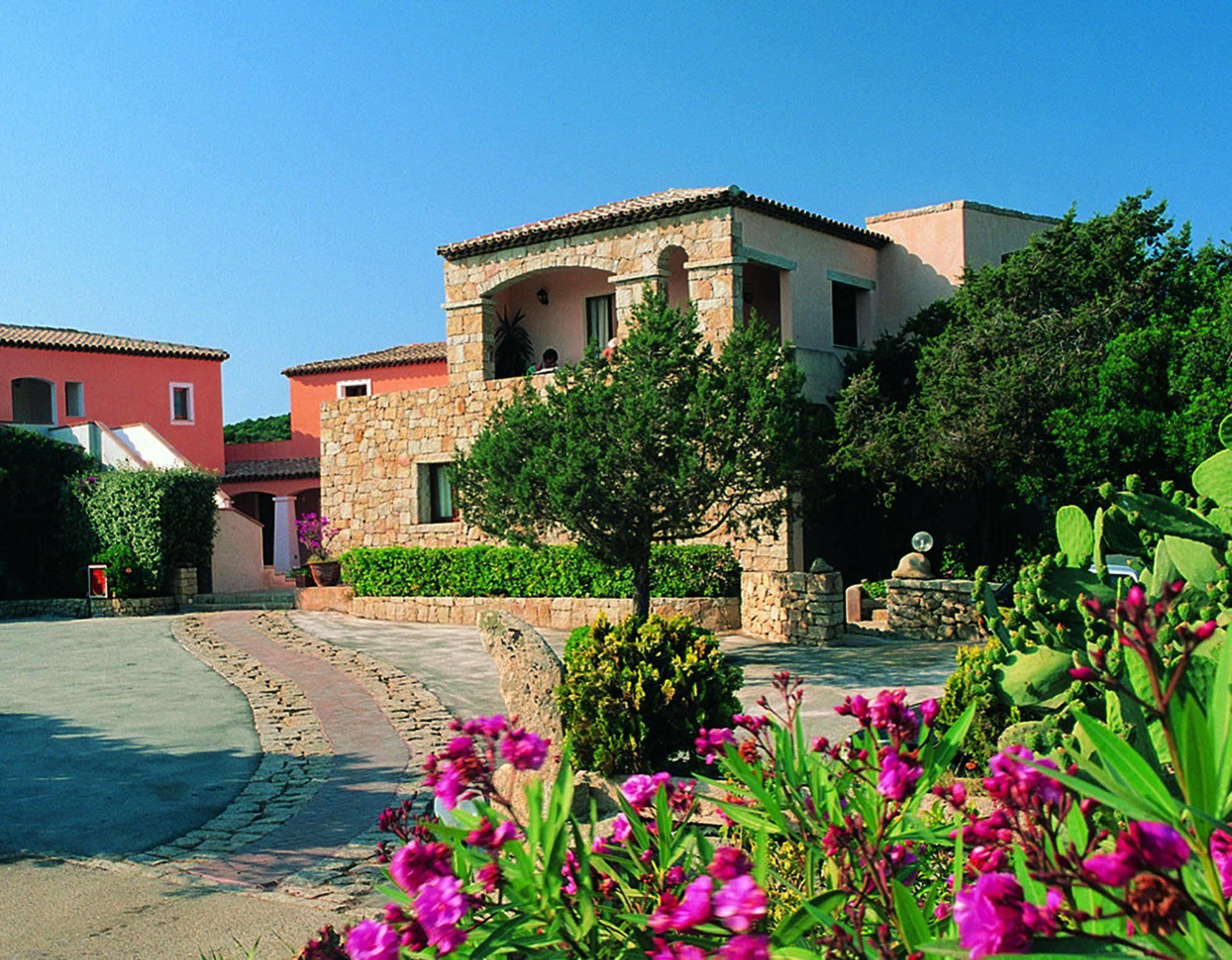 Hotel Il Piccolo Golf Porto Cervo Luaran gambar