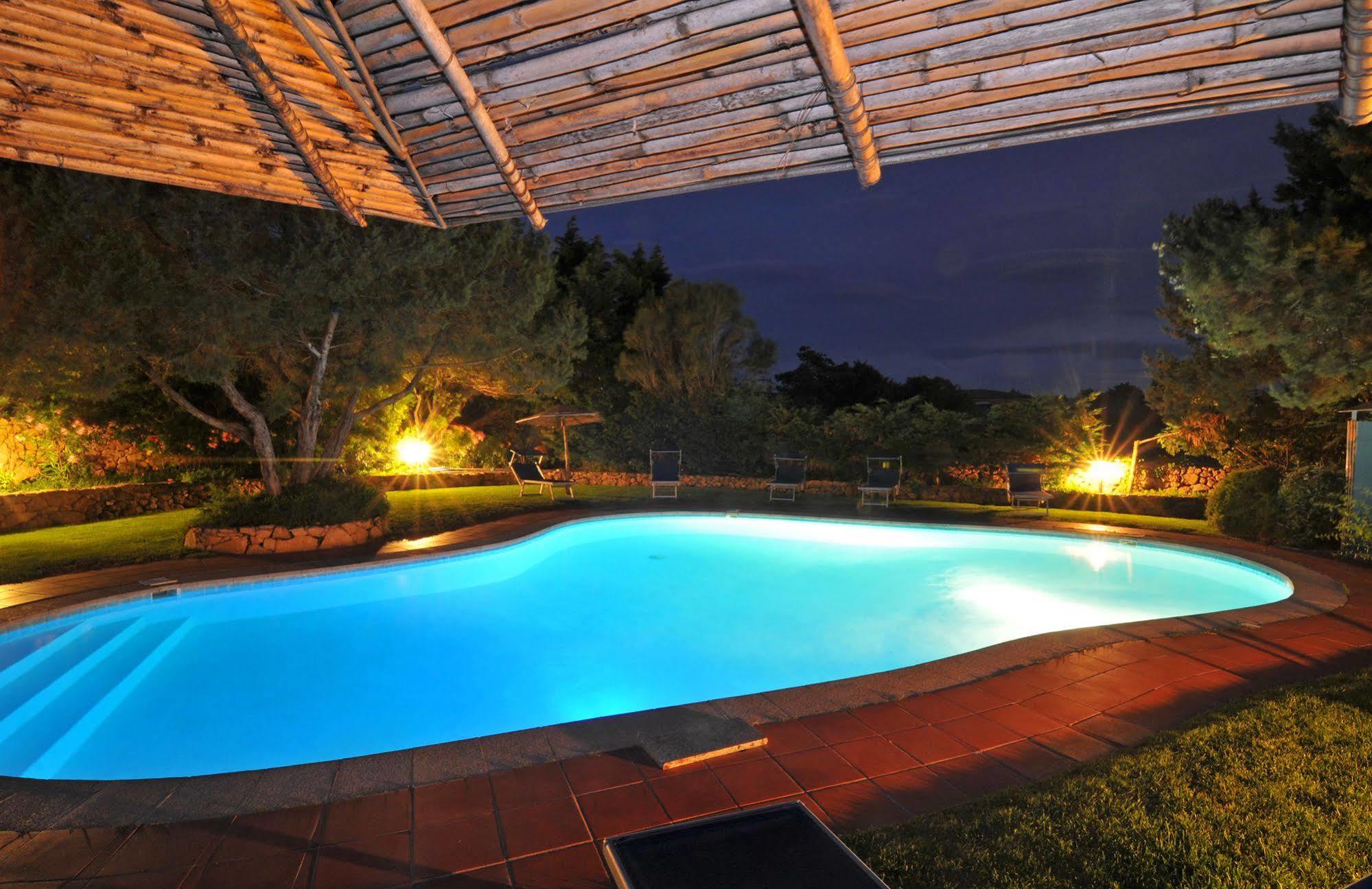 Hotel Il Piccolo Golf Porto Cervo Luaran gambar